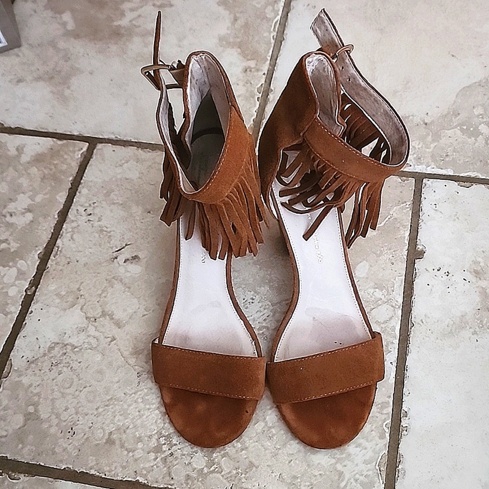 House of Harlow Fringe Block Heel Sandals